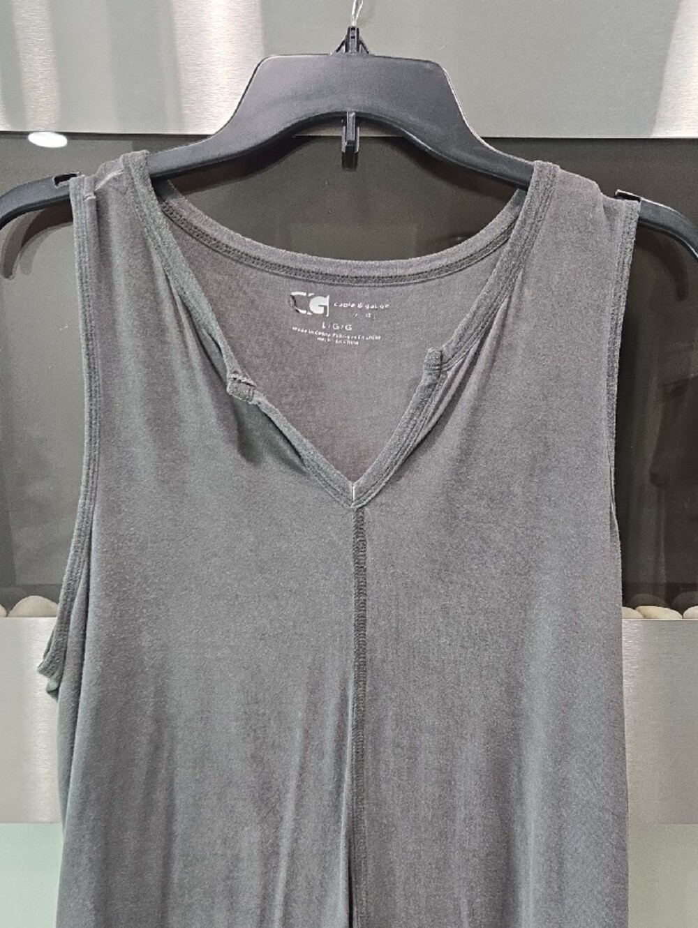 Women’s Charcoal Gray Sleeveless V-Neck Tank Top - Picture 3 of 6